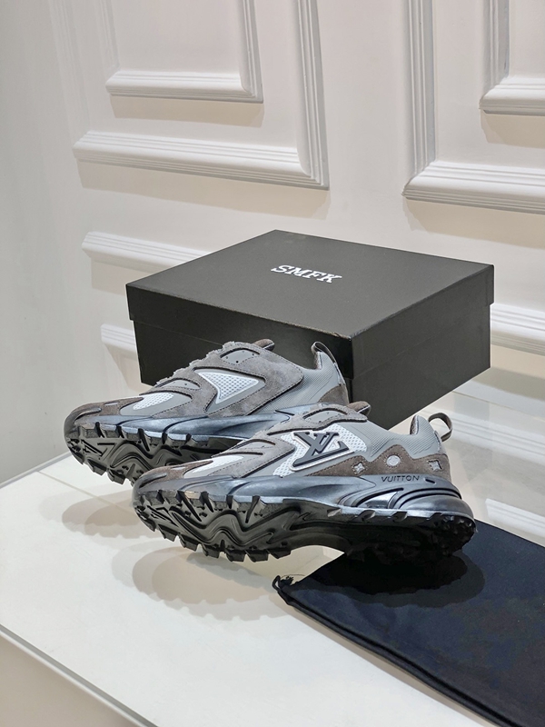 ルイヴィトン靴内部構造